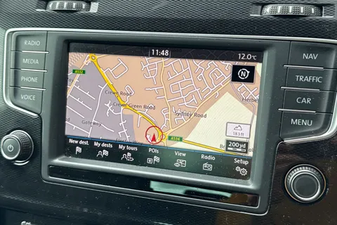 17 of 63 for VOLKSWAGEN GOLF 2.0 TDI GTD 3dr