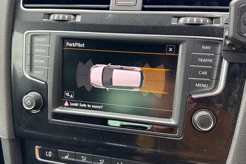 52 of 63 for VOLKSWAGEN GOLF 2.0 TDI GTD 3dr