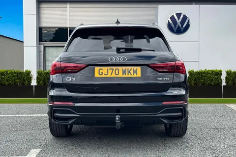 GJ70WKM Audi Q3 2.0 TDI 35 S line S Tronic Euro 6 (s/s) 5dr Thumbnail #5
