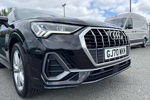 GJ70WKM Audi Q3 2.0 TDI 35 S line S Tronic Euro 6 (s/s) 5dr Thumbnail #9