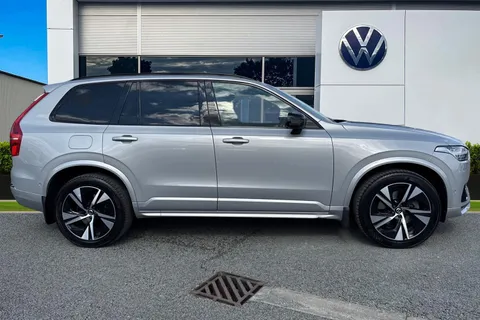 DX23JPF Volvo Xc90 2.0 B5 MHEV Plus Auto 4WD Euro 6 (s/s) 5dr Thumbnail #4