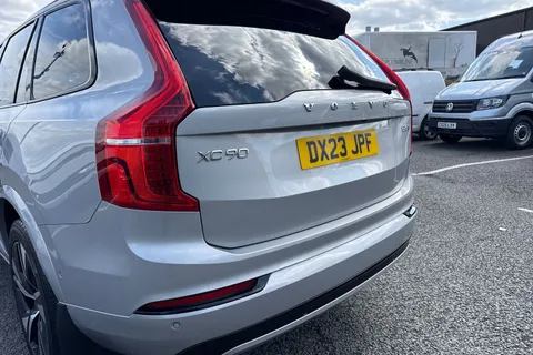 DX23JPF Volvo Xc90 2.0 B5 MHEV Plus Auto 4WD Euro 6 (s/s) 5dr Thumbnail #8