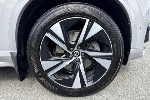 DX23JPF Volvo Xc90 2.0 B5 MHEV Plus Auto 4WD Euro 6 (s/s) 5dr Thumbnail #10