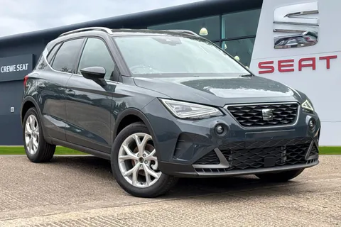  SEAT Arona 1.0 TSI FR DSG Euro 6 (s/s) 5dr Thumbnail #2