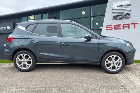  SEAT Arona 1.0 TSI FR DSG Euro 6 (s/s) 5dr Thumbnail #4