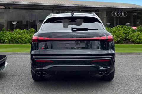  Audi SQ5 3.0 TFSI S Edition 1 Sportback S Tronic quattro Euro 6 (s/s) 5dr Thumbnail #5
