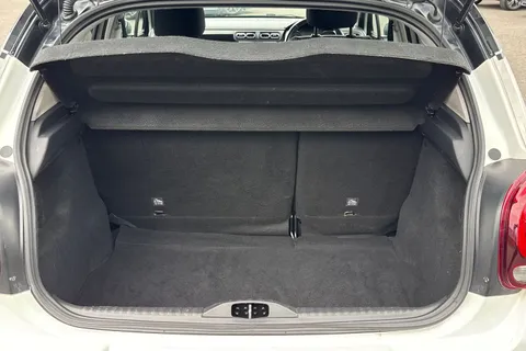 NV68DGY Citroën C3 1.2 PureTech Flair Euro 6 (s/s) 5dr Thumbnail #7