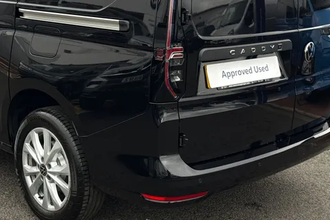 BJ25LCV Volkswagen Caddy Maxi C20 Cargo Commerce Pro Maxi 150 PS 1.5 TSI eHybrid 6sp DSG Thumbnail #8