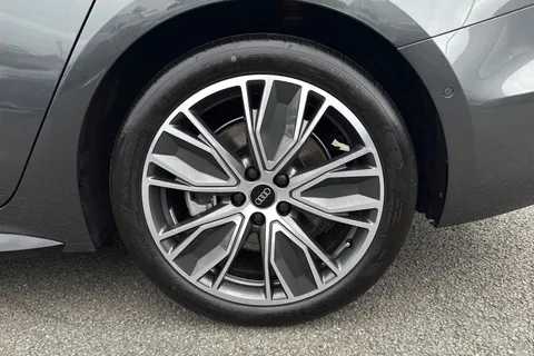 Audi A5 Avant 2.0 TDI S line S Tronic Euro 6 (s/s) 5dr Thumbnail #11