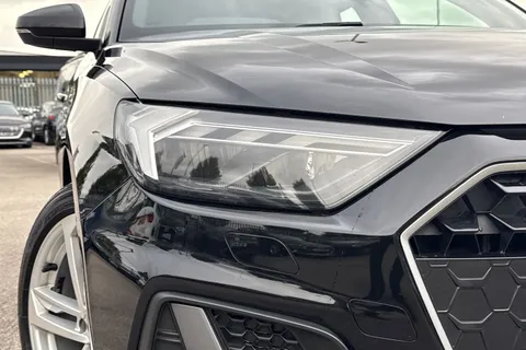 FE20UDZ Audi A1 S line 30 TFSI 116 PS S tronic Thumbnail #8