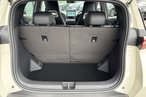 DG25RNY BYD Dolphin Surf 43.2kWh Boost Auto 5dr Thumbnail #10