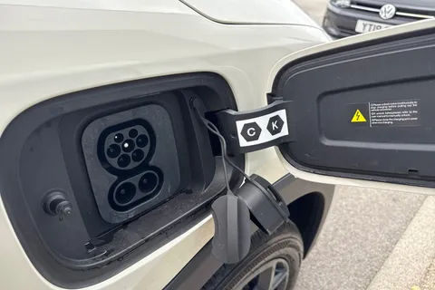 DG25RNY BYD Dolphin Surf 43.2kWh Boost Auto 5dr Thumbnail #60