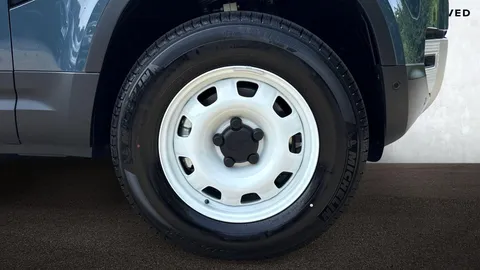 DP25YMF Land Rover Defender 90 3.0 D250 Hard Top S 3dr Thumbnail #9