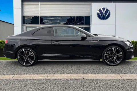 DK71YBF Audi A5 2.0 TFSI 40 Edition 1 S Tronic Euro 6 (s/s) 2dr Thumbnail #4