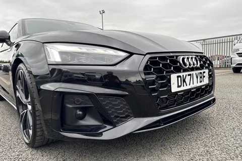 DK71YBF Audi A5 2.0 TFSI 40 Edition 1 S Tronic Euro 6 (s/s) 2dr Thumbnail #9