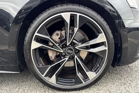 DK71YBF Audi A5 2.0 TFSI 40 Edition 1 S Tronic Euro 6 (s/s) 2dr Thumbnail #10