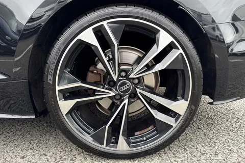 DK71YBF Audi A5 2.0 TFSI 40 Edition 1 S Tronic Euro 6 (s/s) 2dr Thumbnail #11