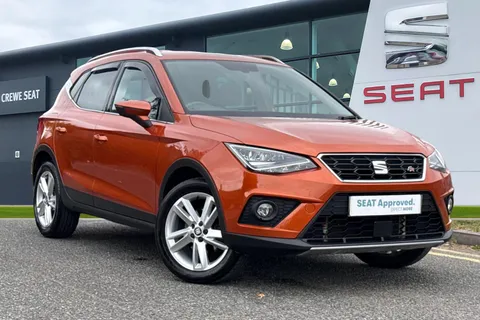 KL19CVH SEAT Arona 1.0 TSI FR Euro 6 (s/s) 5dr Thumbnail #2