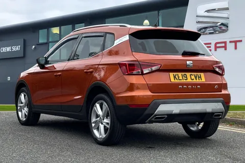 KL19CVH SEAT Arona 1.0 TSI FR Euro 6 (s/s) 5dr Thumbnail #3