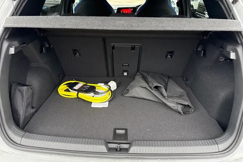 Volkswagen Golf 1.4 TSI 13kWh GTE DSG Euro 6 (s/s) 5dr Thumbnail #6