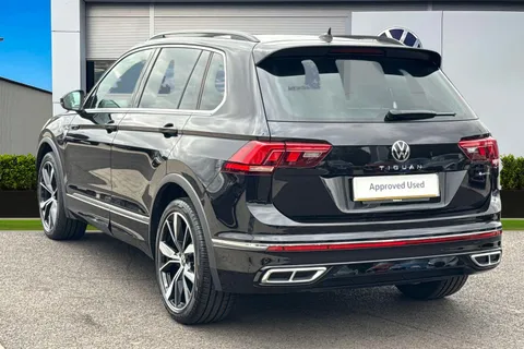 PL22ZGA Volkswagen Tiguan 2.0 TSI 4Motion R-Line 5dr DSG **KEYLESS ENTRY, REAR VIEW CAM** Thumbnail #3