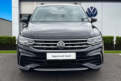 PL22ZGA Volkswagen Tiguan 2.0 TSI 4Motion R-Line 5dr DSG **KEYLESS ENTRY, REAR VIEW CAM** Thumbnail #6