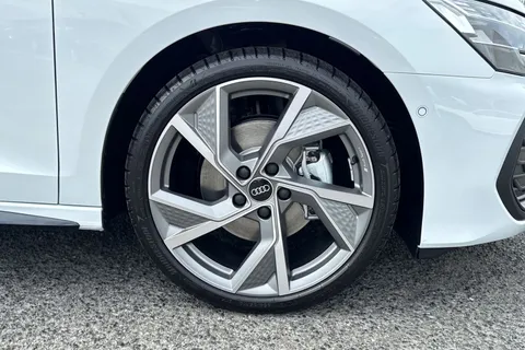  Audi A3 2.0 TDI Black Edition Sportback S Tronic Euro 6 (s/s) 5dr Thumbnail #10