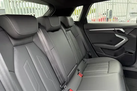  Audi A3 2.0 TDI Black Edition Sportback S Tronic Euro 6 (s/s) 5dr Thumbnail #19
