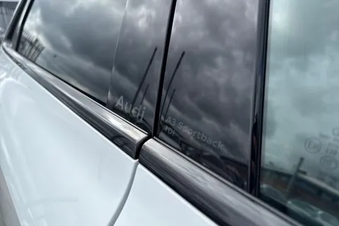  Audi A3 2.0 TDI Black Edition Sportback S Tronic Euro 6 (s/s) 5dr Thumbnail #36