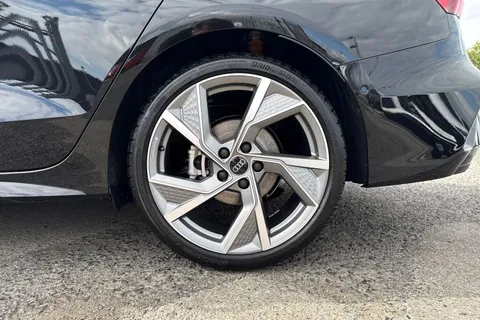  Audi A3 2.0 TDI Black Edition S Tronic Euro 6 (s/s) 4dr Thumbnail #11