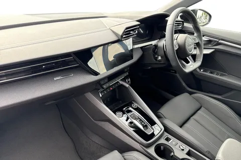  Audi A3 2.0 TDI Black Edition S Tronic Euro 6 (s/s) 4dr Thumbnail #15