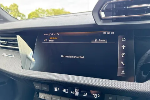  Audi A3 2.0 TDI Black Edition S Tronic Euro 6 (s/s) 4dr Thumbnail #48