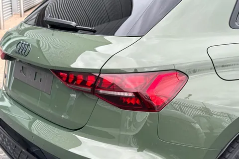 Audi A3 2.0 TDI Black Edition Sportback S Tronic Euro 6 (s/s) 5dr Thumbnail #8