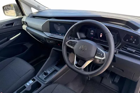 PE25VLF Volkswagen Caddy C20 Cargo Commerce Plus SWB 122 PS 2.0 TDI 7sp DSG Thumbnail #7