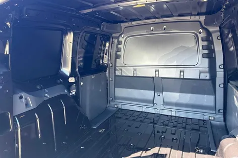 PE25VMM Volkswagen Caddy C20 Cargo Commerce Plus SWB 102 PS 2.0 TDI 6sp Manual Thumbnail #32