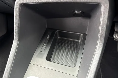 PK74NVO Volkswagen Caddy Maxi C20 Cargo Commerce Pro Maxi 102 PS 2.0 TDI 6sp Manual Thumbnail #26