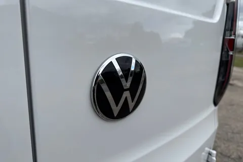 PK74NVO Volkswagen Caddy Maxi C20 Cargo Commerce Pro Maxi 102 PS 2.0 TDI 6sp Manual Thumbnail #42