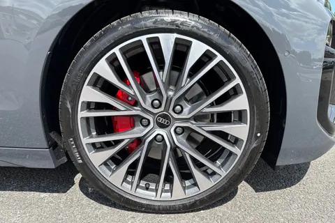 PJ25ZVT Audi A6 E-Tron Avant Avant Edition 1 e-tron performance  270,00 kW Thumbnail #10