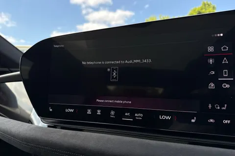 PJ25ZVT Audi A6 E-Tron Avant Avant Edition 1 e-tron performance  270,00 kW Thumbnail #50