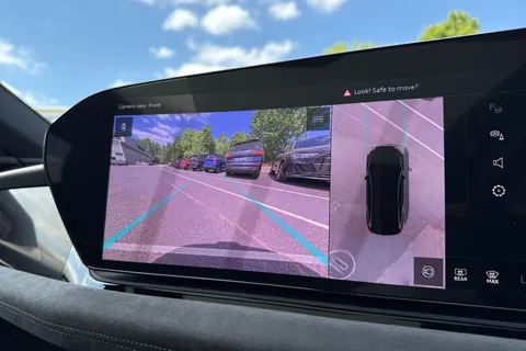 PJ25ZVT Audi A6 E-Tron Avant Avant Edition 1 e-tron performance  270,00 kW Thumbnail #55