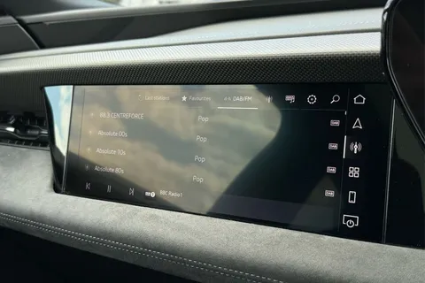 PJ25ZVT Audi A6 E-Tron Avant Avant Edition 1 e-tron performance  270,00 kW Thumbnail #56