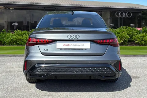 PJ25ZHC Audi A3 Black Edition 35 TFSI 150 PS S tronic Thumbnail #5