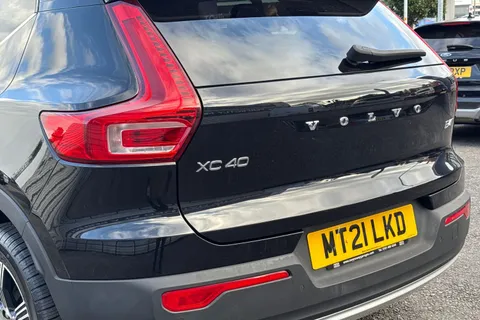 MT21LKD Volvo Xc40 2.0 B4 MHEV Inscription Auto AWD Euro 6 (s/s) 5dr Thumbnail #8