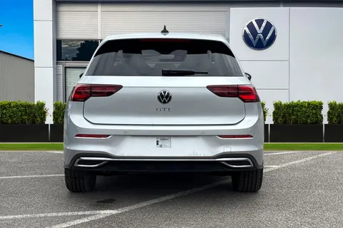 Volkswagen Golf 1.4 TSI 13kWh GTE DSG Euro 6 (s/s) 5dr Thumbnail #4