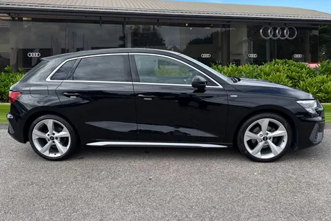 DE22LYK Audi A3 S line 35 TFSI 150 PS 6-speed Thumbnail #4