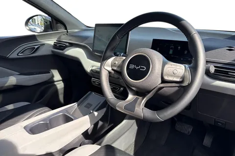 DA25EWU BYD Dolphin Surf 43.2kWh Comfort Auto 5dr Thumbnail #8