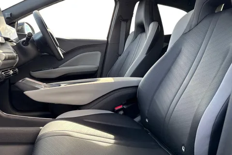 DA25EWU BYD Dolphin Surf 43.2kWh Comfort Auto 5dr Thumbnail #11