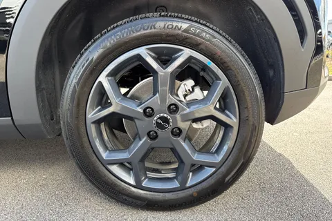 DA25EWU BYD Dolphin Surf 43.2kWh Comfort Auto 5dr Thumbnail #23