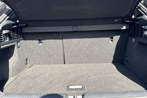 GF72AHJ Audi Q2 S line 35 TFSI 150 PS S tronic Thumbnail #7