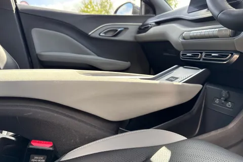 DA25EWU BYD Dolphin Surf 43.2kWh Comfort Auto 5dr Thumbnail #36